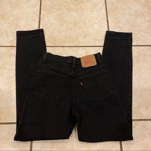 Levis Vintage 512 High Rise Mom Jeans